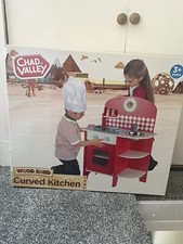 Chad Valley Curved Kitchen