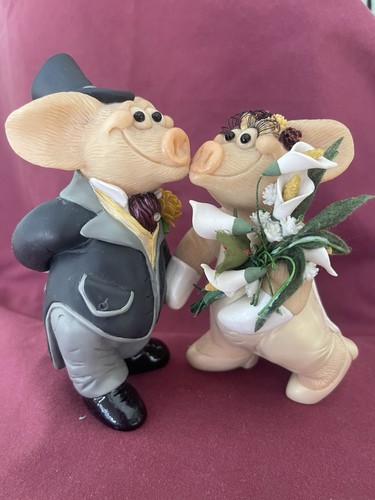 Vinatge piggin newly weds - vinatge,