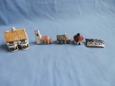 Mini Tey Pottery. Miniature houses.  Brooch, church, cottage, round house. Lot 1