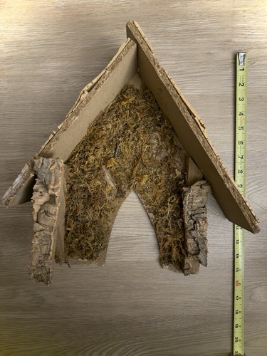 Vtg wooden rustic creche - vtg,