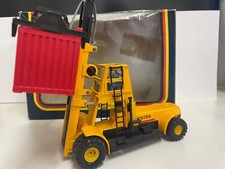 Corgi No. 1113 Hyster Challenger 800 . ACL .Near Mint and Boxed . Diecast Model 