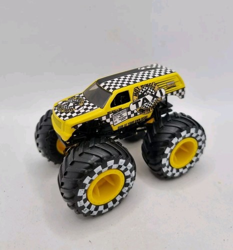 Hot wheels yellow - wheels, monster