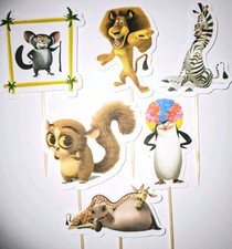 Madagascar cupcake toppers, Picks x6.