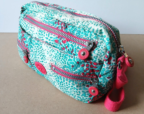 Vintage cassandra kipling bag - cassandra,