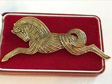 Art Deco / Celtic Style Gold