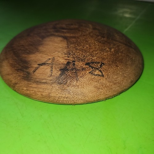 Wooden hat block - ,