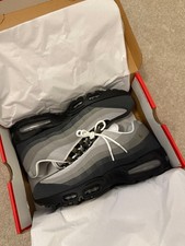 Nike Air Max 95 Medium Olive