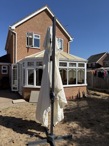 Cantilever parasol 3x4m - cantilever,