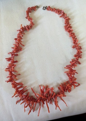 Antique red branch - red,