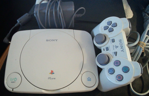 Sony playstation one ps1 - one, slim