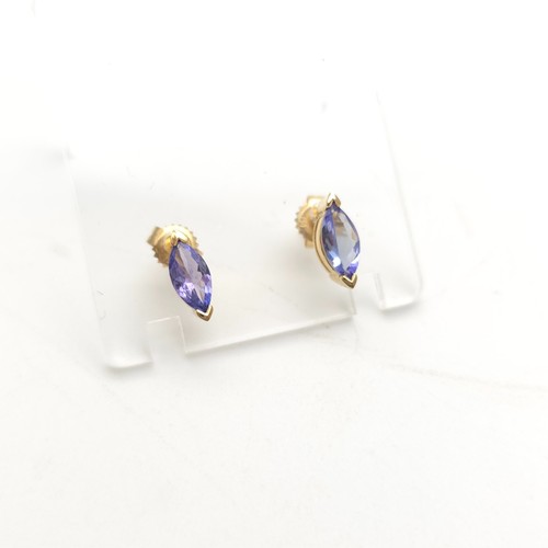 18ct yellow gold - yellow, simple