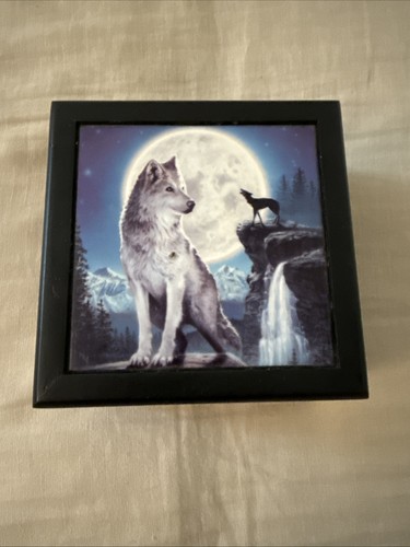Twilight protector wolves - protector,