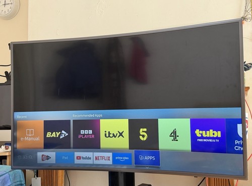 Samsung curved smart tv - 55",