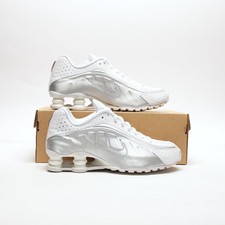 NIKE Shox R4 Women's White SIZE 6 Trainers