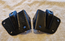 MGB 18v Engine mounting brackets (LH/RH) - Rubber Bumper car BHH1619/20