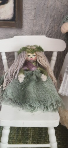 Dolls house miniature 12 - dolls,
