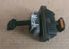 BMW X5 E70 06-13 FRONT RIGHT DRIVER SIDE DOOR CHECK STRAP HINGE 7141024