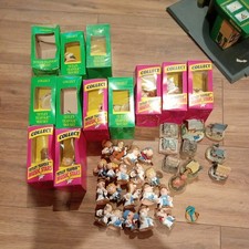 TETLEY  Teafolk 1997 Figures