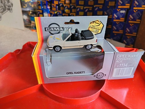 Boxed model gama - 1/43,