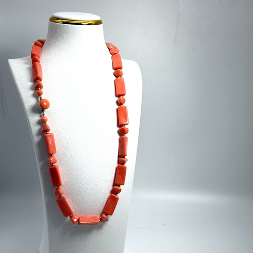 Necklace vintage coral - necklace, beaded
