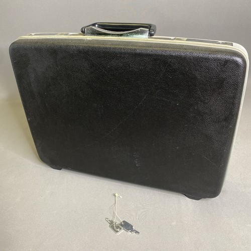 Vintage black samsonite - samsonite, hard