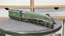Hornby R2340 - A4 Class 60017