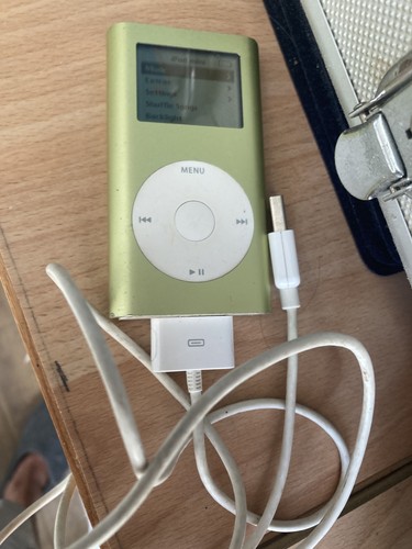 Retro apple ipod - apple, mini
