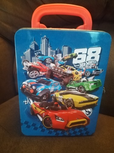 Hot wheels collecting case - hot,