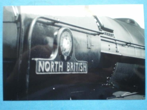 Photo lner nameplate 60160 - ,
