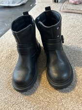 Girls Boots