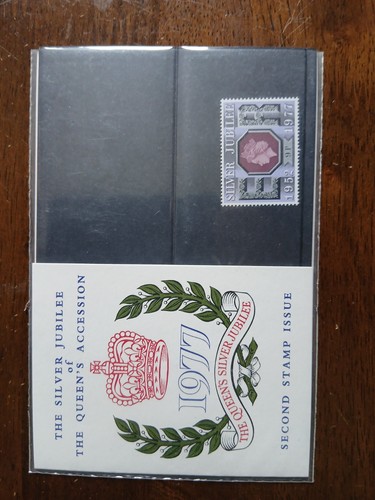 Queen elizabeth silver - elizabeth,