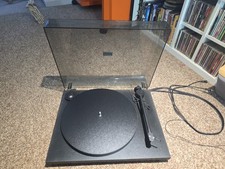 Pro-ject Essential Turntable