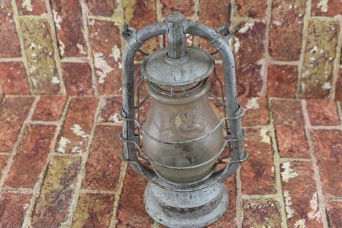 Feuerhand 323 kerosene lantern - 323,