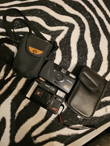Vintage cameras cases - cameras,