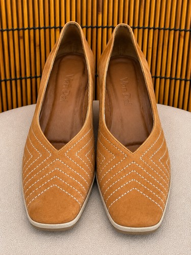 Van dal tan suede leather - uk, 6