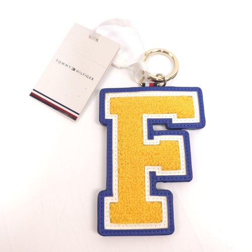 Tommy hilfiger letter - hilfiger, f