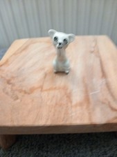 VINTAGE - Ceramic SCARED MOUSE FIGURINE