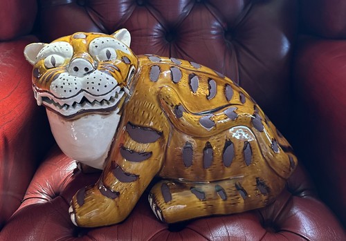 Vintage italian ceramic tiger - ceramic,