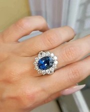 7.04Ct Oval Cut Natural Blue