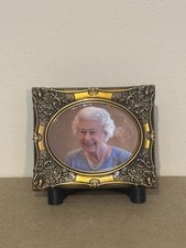 Queen Elizabeth II painting -