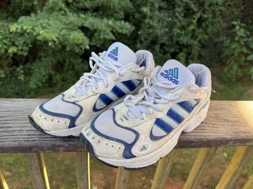 Vintage 1998 adidas torsion - vintage,