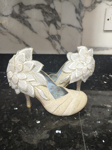 Beautiful cream irregular - beautiful,
