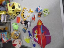 mixed job lot of 16 kids toys sonic balls vehicle jigsaws light up crocodile etc