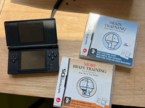 Nintendo lite black plus 2 - black,