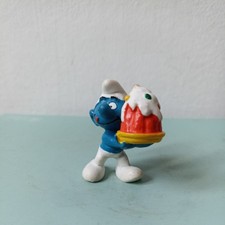 Smurf Holding A Cake 1996 Toy Figure  Peyo