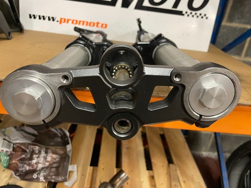 Yamaha yzf r125 top yolk - r125,