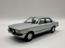 Vanguards VA11902 Ford Cortina MK IV 2.0S Strato Silver Model Car 1:43 Scale VGC
