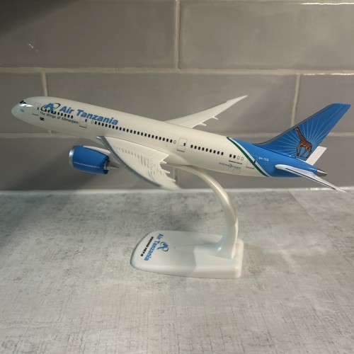 Air tanzania b787 - air, |