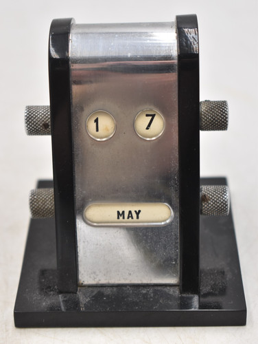 Vintage art deco bakelite - art,