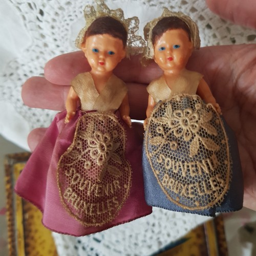 Vintage pair souvenir - ,